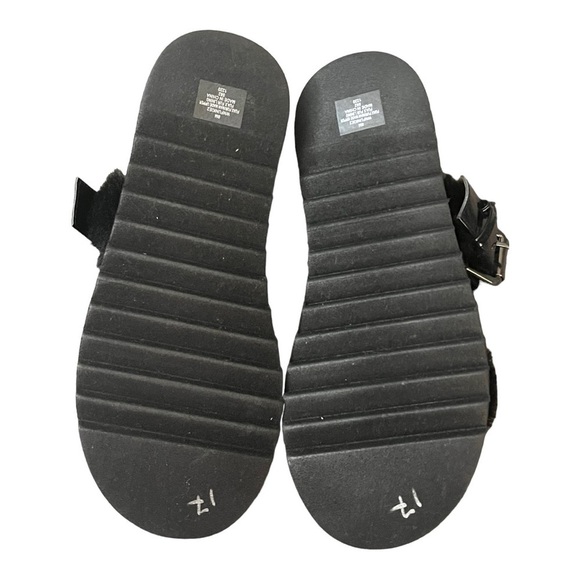 Nine West Black Faux Fur Sandals Fuzzy Plush Double Strap Buckle Slides Size 8 - Picture 7 of 9